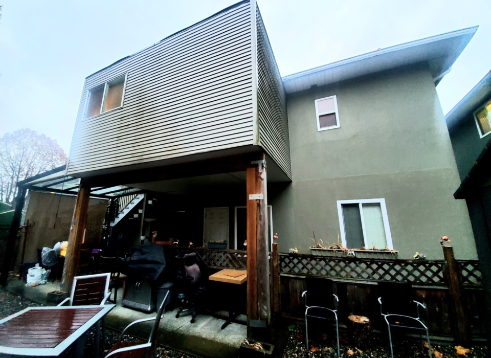 Exterior/back view of 10075 Caithcart Road, Richmond