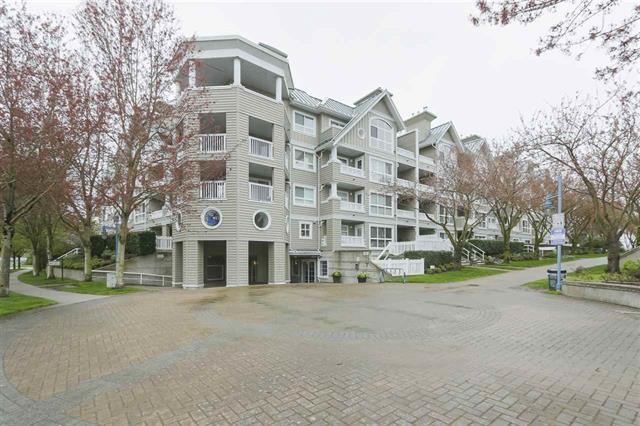 Listing photo for 403 5900 Dover Crescent in Richmond