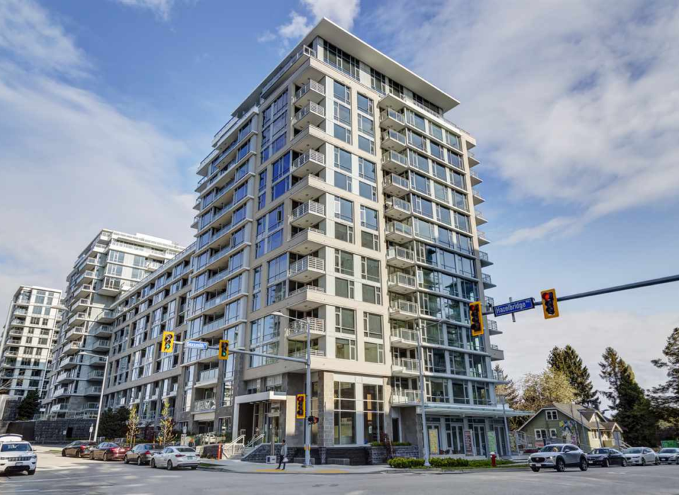 Building exterior listing photo for 512–8800 Hazelbridge Way, Richmond